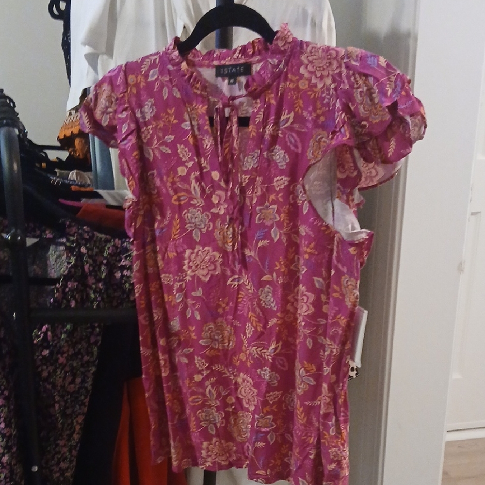 STATE Pink Floral Ruffle Sleeve Blouse